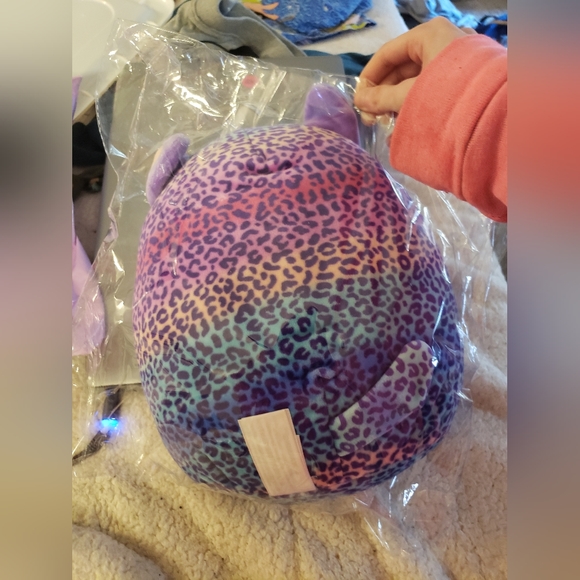 8 inch Multicolored Cheetah Squishmallow - Picture 2 of 2